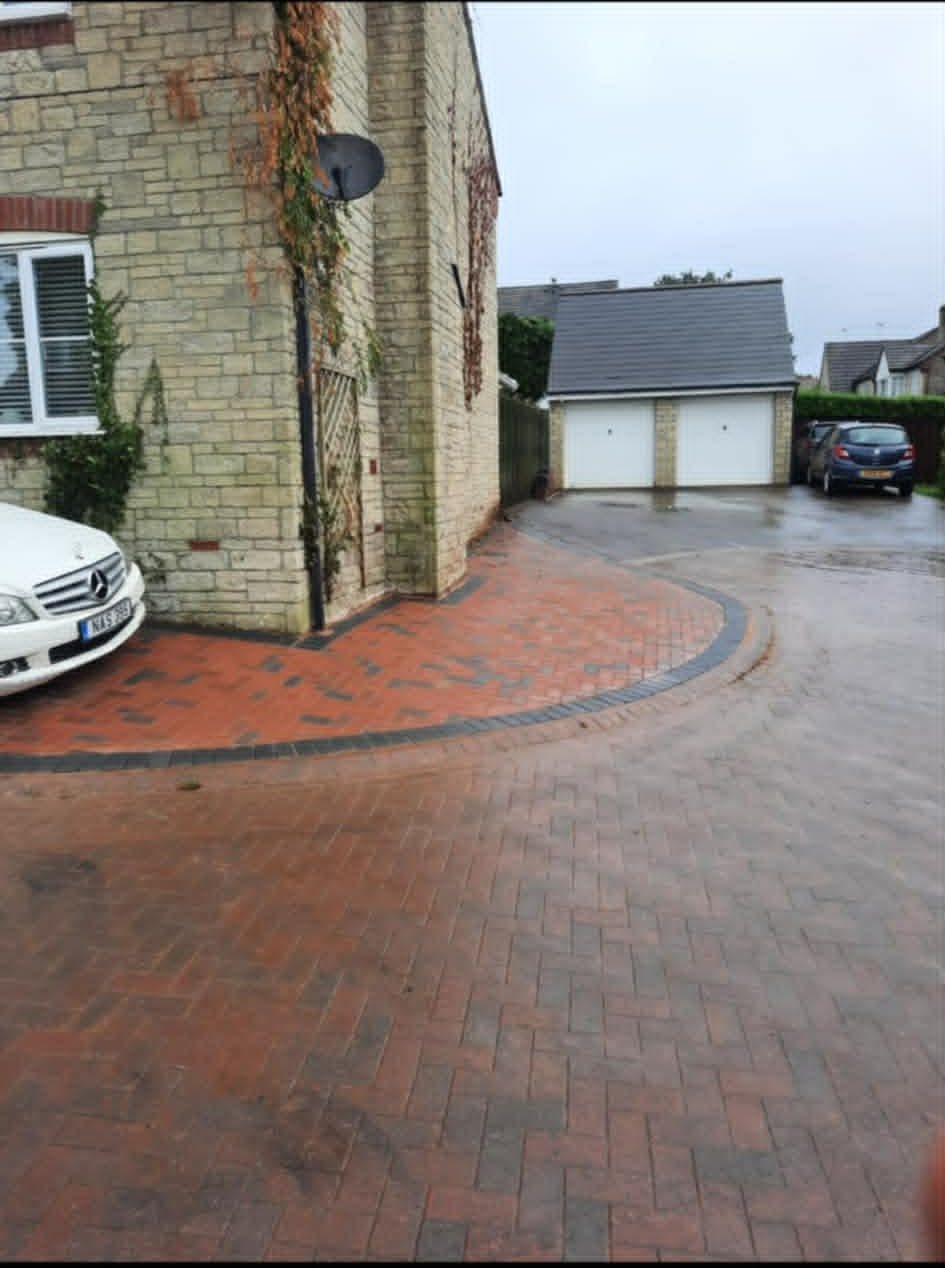 External natural stone tiling